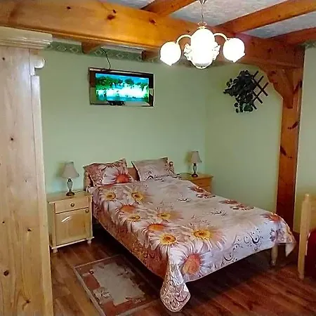 Letni , Ogrzewany, Z Bilardem Alojamento de Turismo Selvagem *