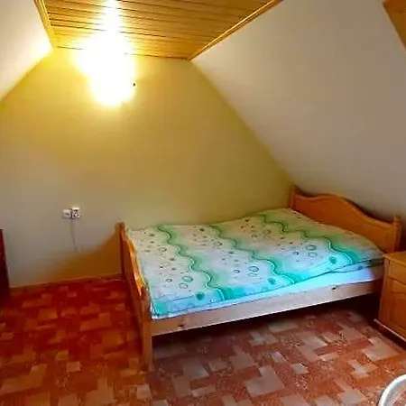 Alojamento de Turismo Selvagem Letni , Ogrzewany, Z Bilardem Ruciane-Nida